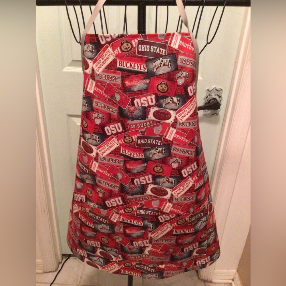 Ohio state Buckeyes all purpose apron